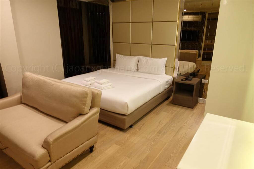 バンコク_Hope Land Hotel & Residence Sukhumvit 8_ベッド